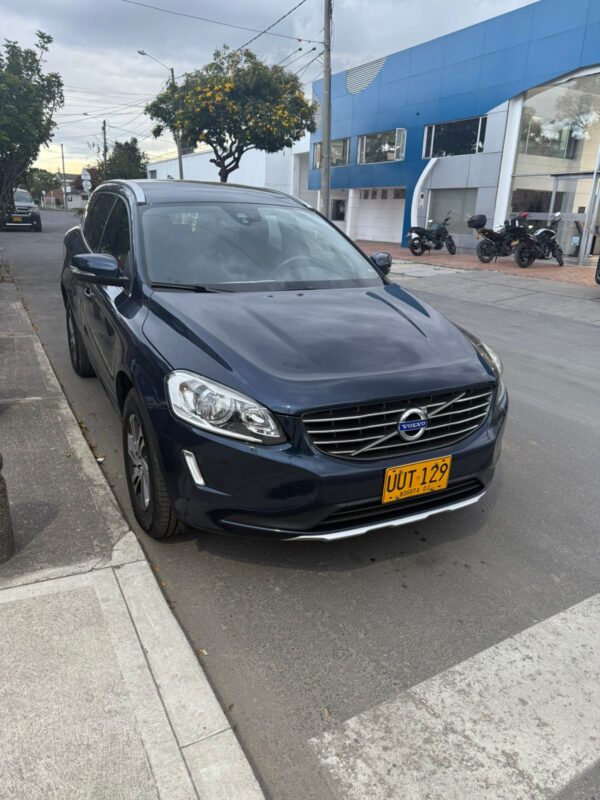 VOLVO XC 60 T5