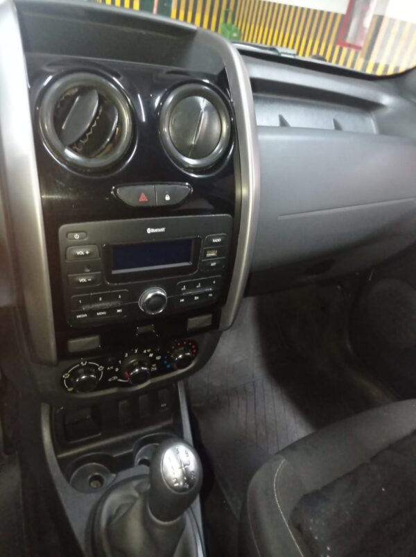 DUSTER ZEN 1.6 MT - Image 6