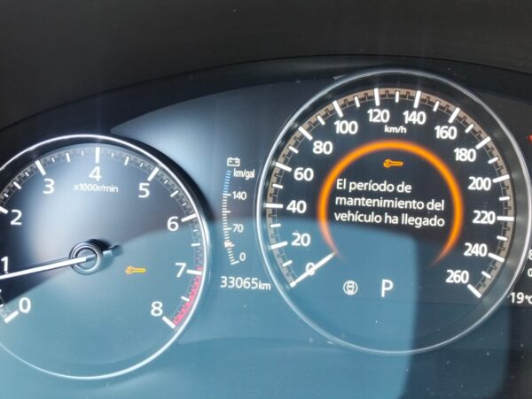 MAZDA CX30 GRAND TOURING 2.5 HEV - Image 4