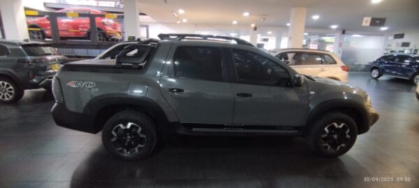 DUSTER OROCH OUTSIDER 4X4 - Image 7
